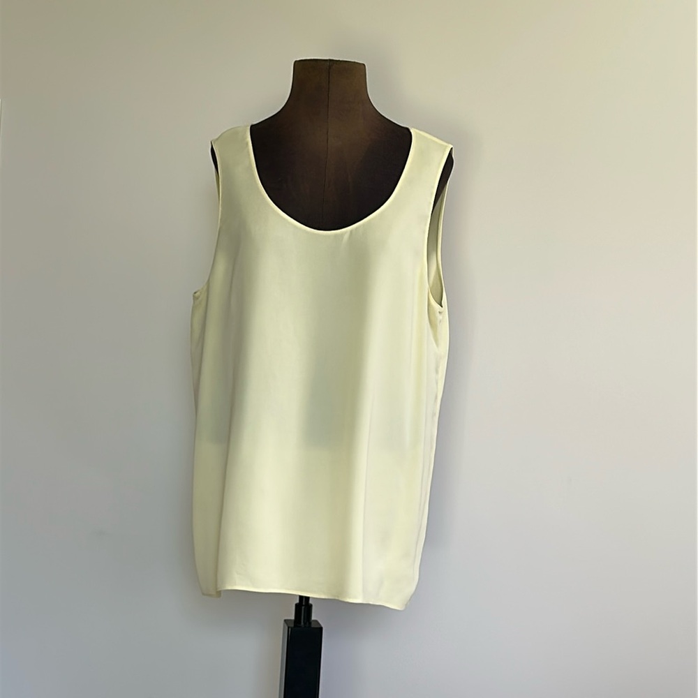 Lafayette 148 New York Silk sleeveless top size XL
